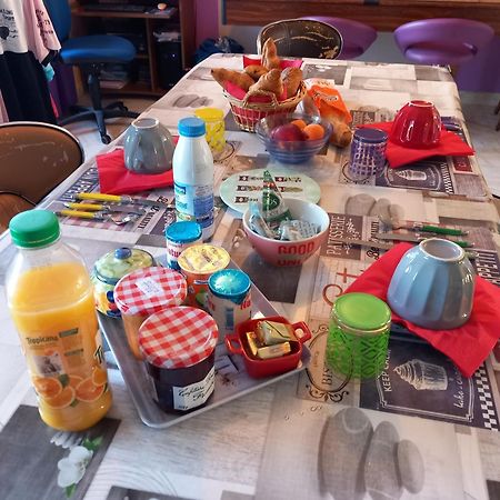 דירות Maizet Chez Patrick מראה חיצוני תמונה